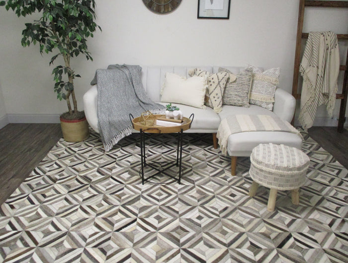 Maria Square Rug