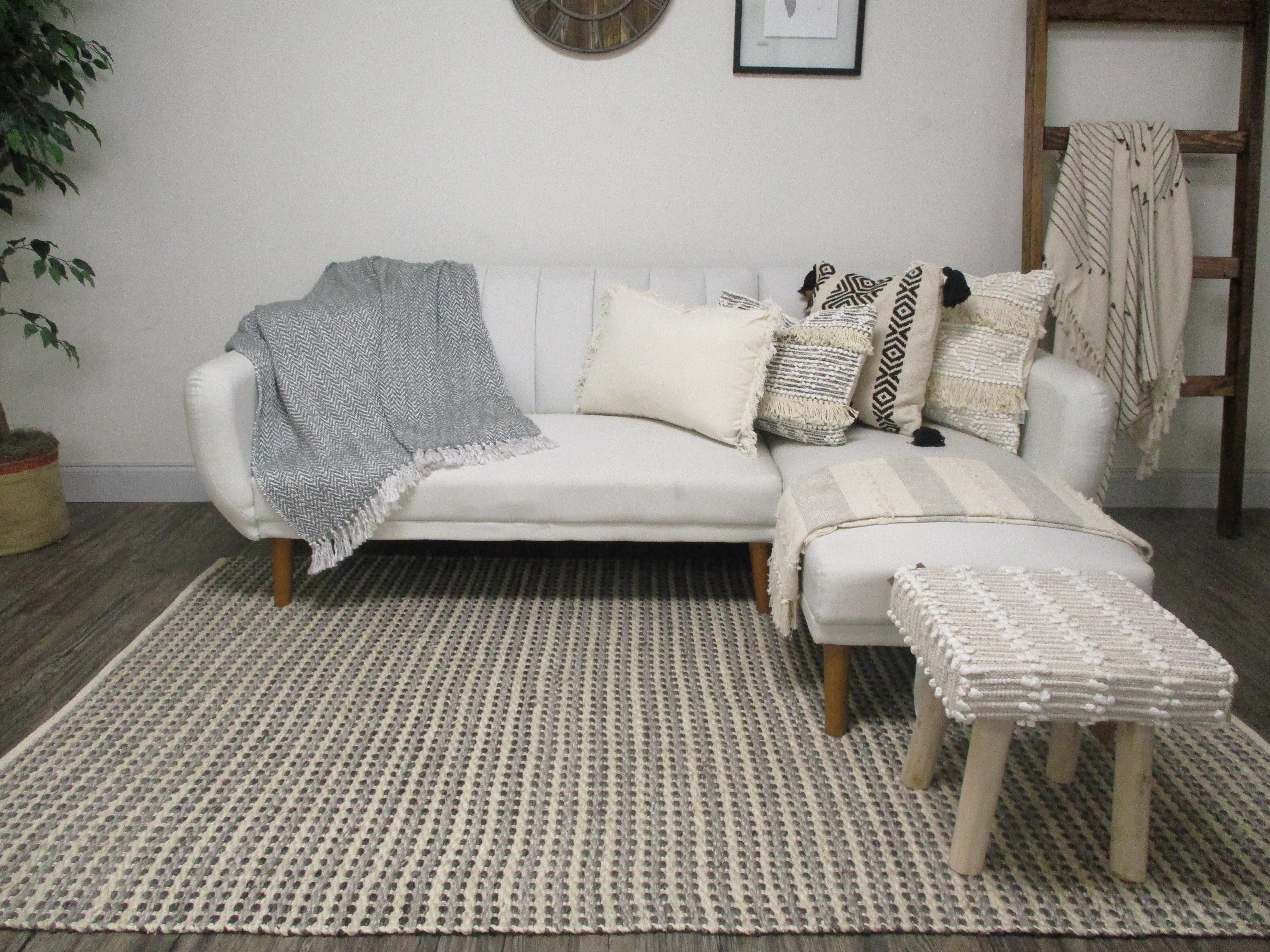Billo Wool Grey Rug
