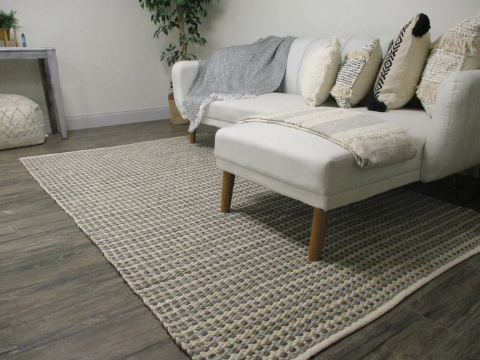Billo Wool Grey Rug