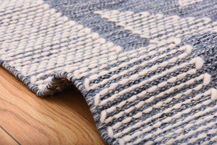 Diamond Wool Rug