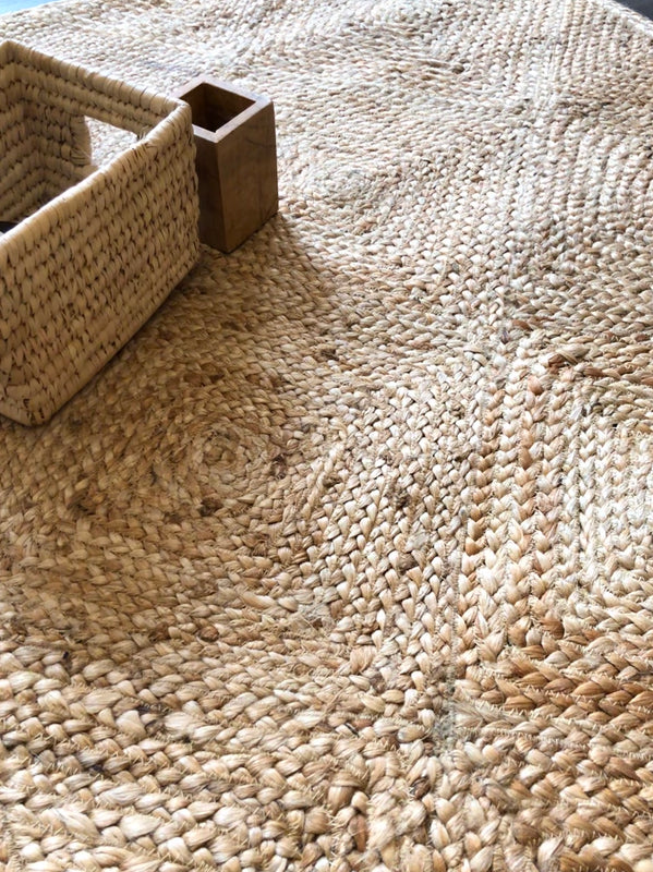Bella Jute Braided Rug